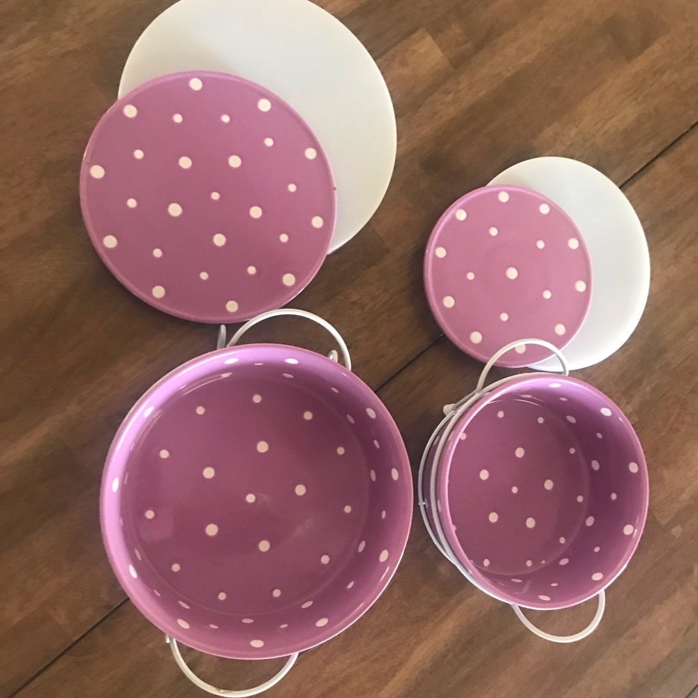 Temptations round baker set purple polka dot